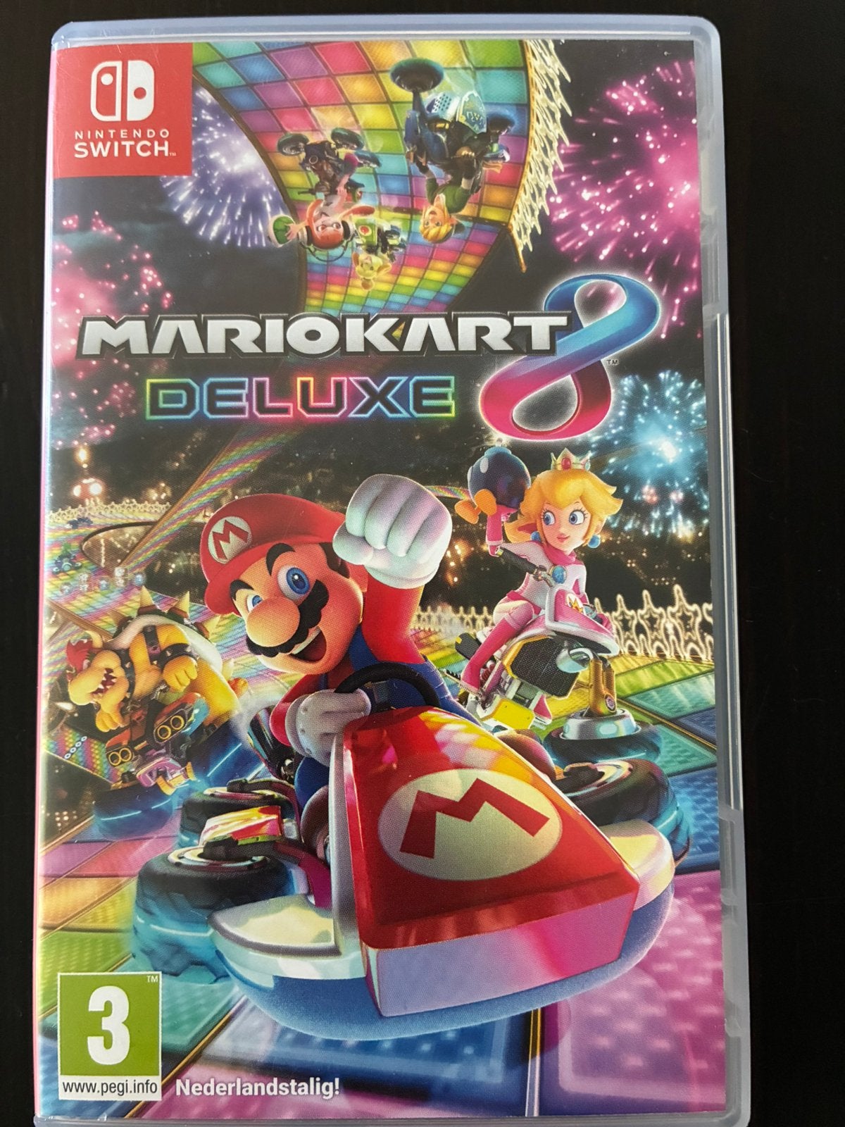 Verkocht! Nintendo Switch game Mario Kart Deluxe 8, Games en Spelcomputers, Games | Nintendo Switch, Ophalen, Nieuw