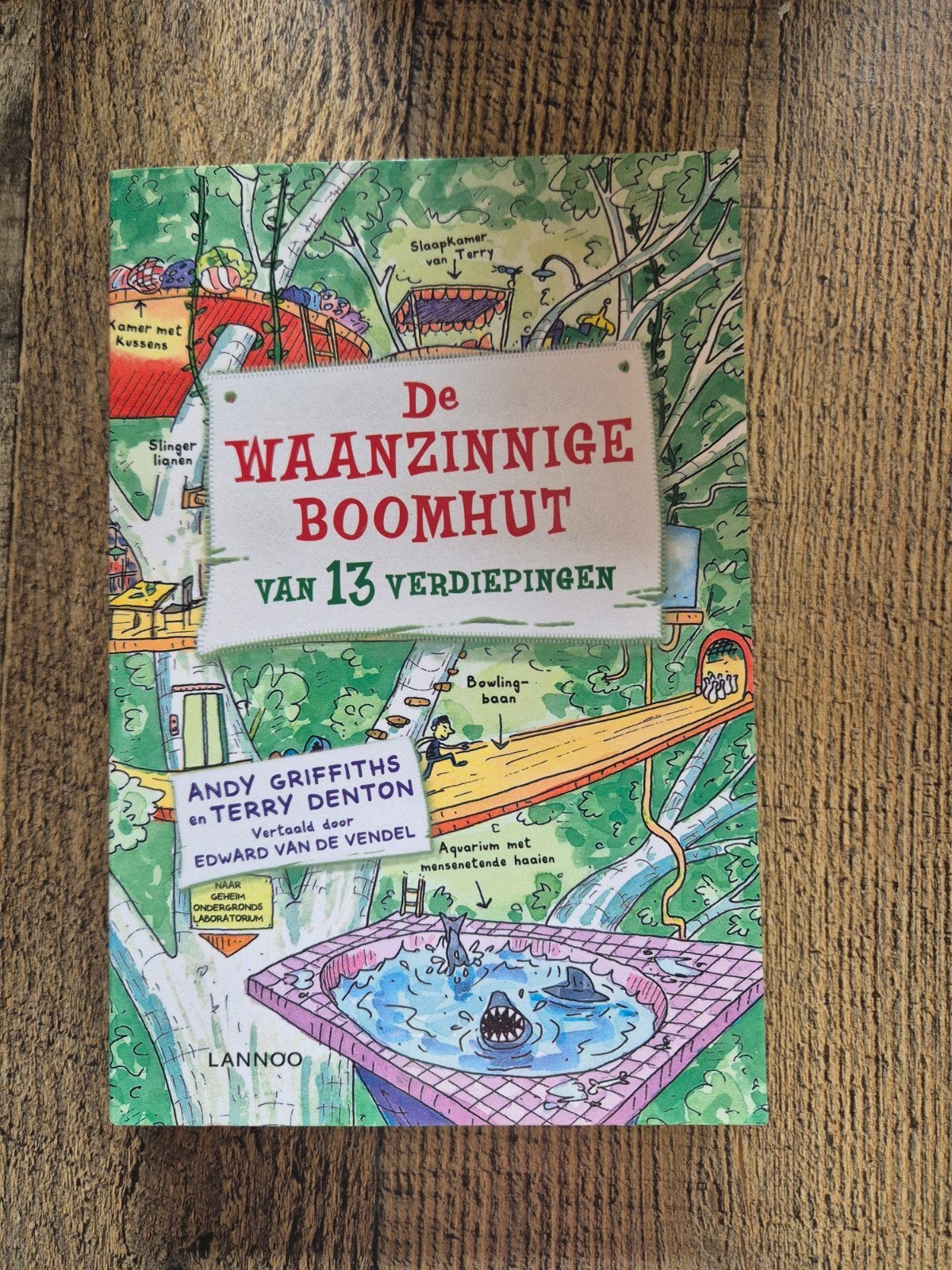 De waanzinnige boomhut van 13 verdiepingen, Ophalen, Nieuw, Andy Griffiths; Terry Denton, Fictie