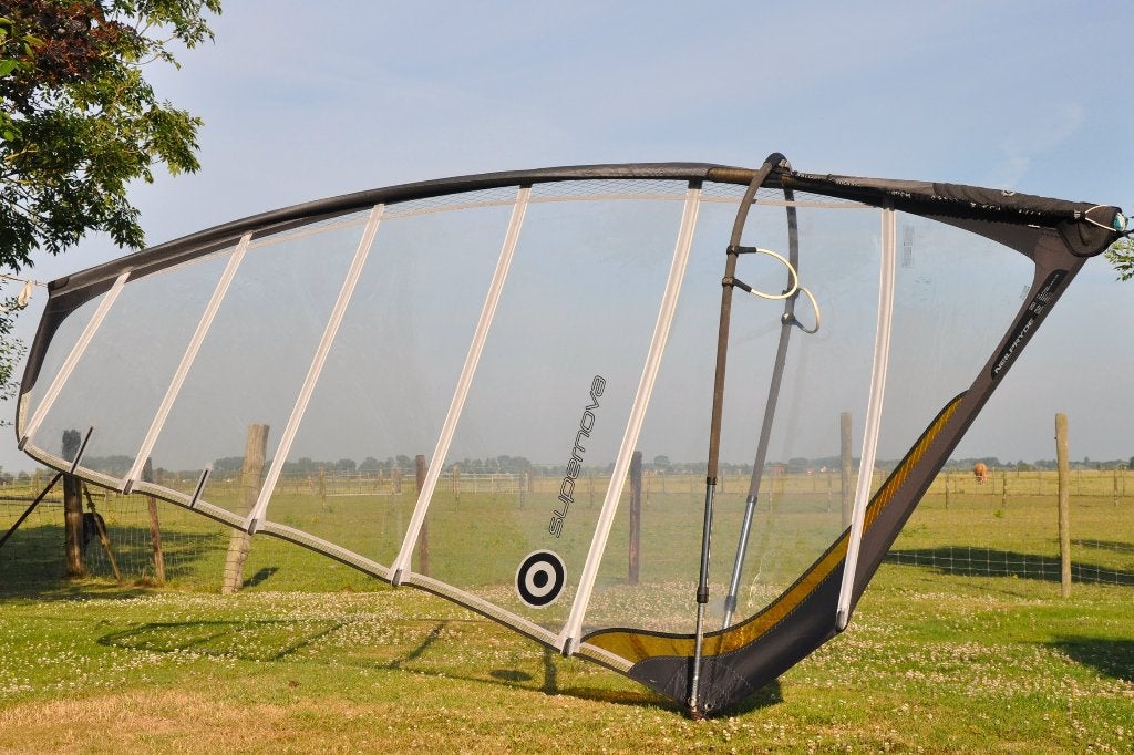 NeilPryde 7.0m2 Supernova set (zeil, mast, giek, mastvoet), Watersport en Boten, Windsurfen, Ophalen, Gebruikt, 6.5 m² tot 8 m²