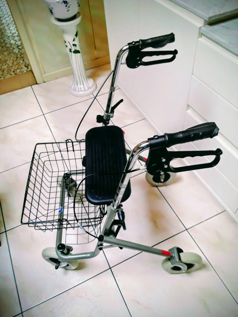 Rollator ,,VERMEIREN,,, Diversen, Ophalen