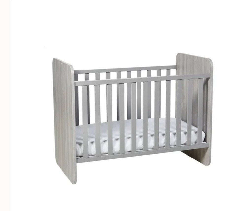 Meegroeibed Luca donker grijs, Kinderen en Baby's, Ophalen, 85 tot 100 cm, Zo goed als nieuw, Lattenbodem