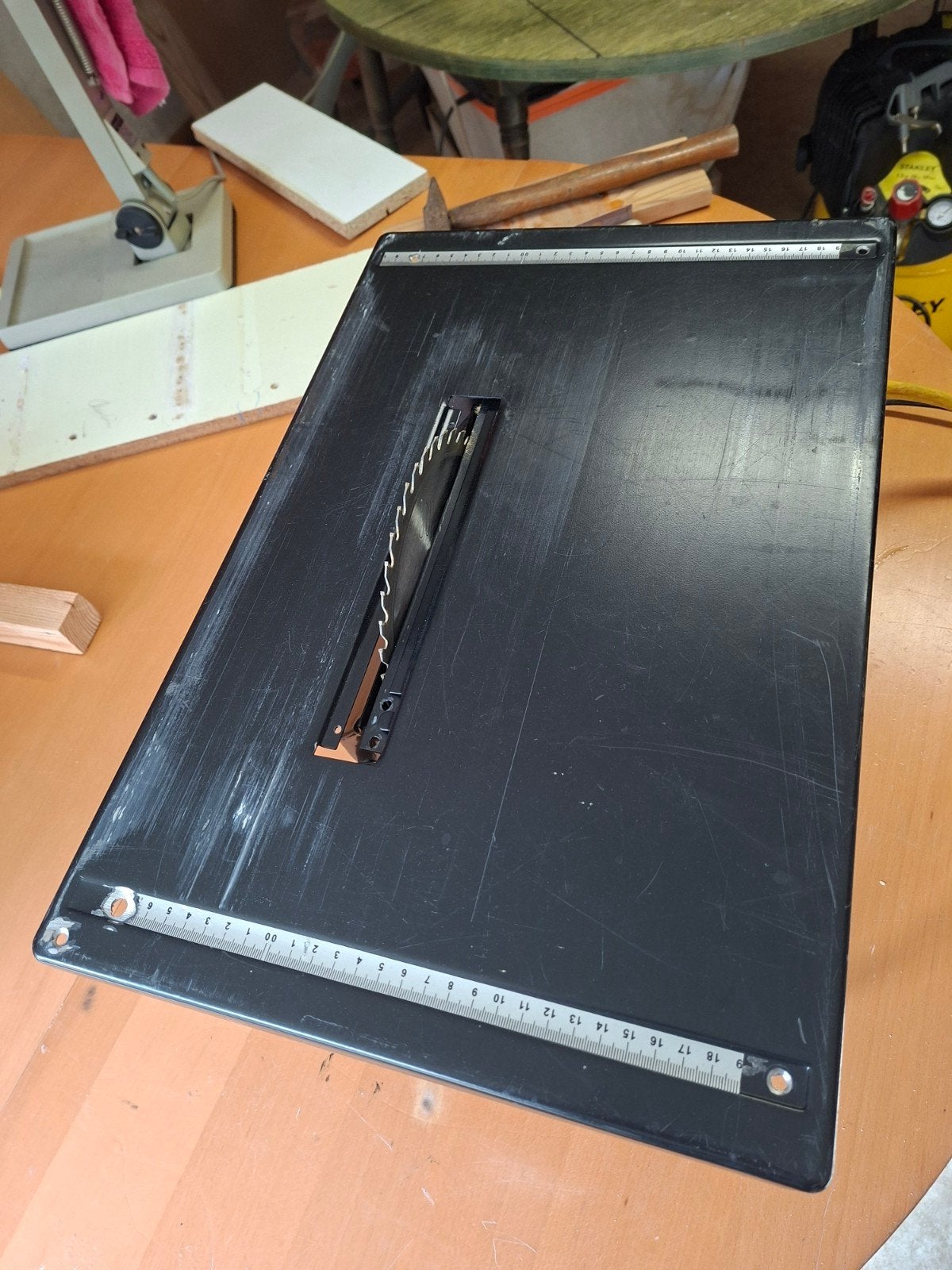 scie circulaire table, Bricolage & Construction, Enlèvement ou Envoi, Utilisé, 600 à 1200 watts, Scie circulaire
