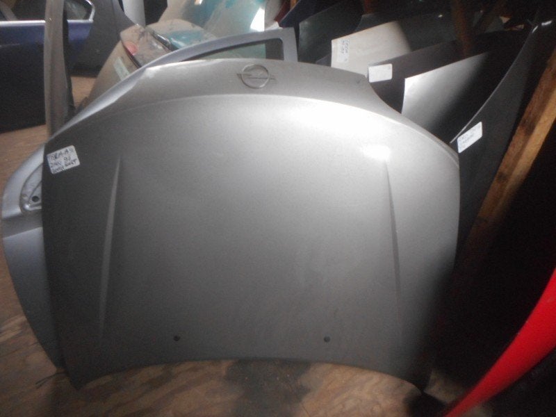 CAPOT Opel Tigra (75) (01-1994/12-2000), Autos : Pièces & Accessoires, Opel, Opel Automobile GmbH, Utilisé, Bahnhofsplatz
65423  Rüsselsheim am Main, DE