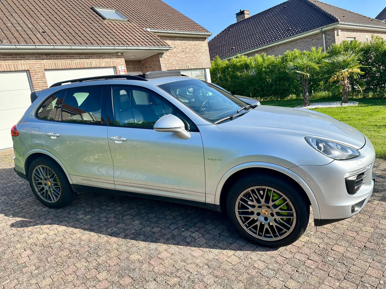 Porsche Cayenne S E-Hybride - GEKEURD V VERKOOP ! Rijd TOP, Autos, Achat, Carnet d'entretien, Noir, 5 portes