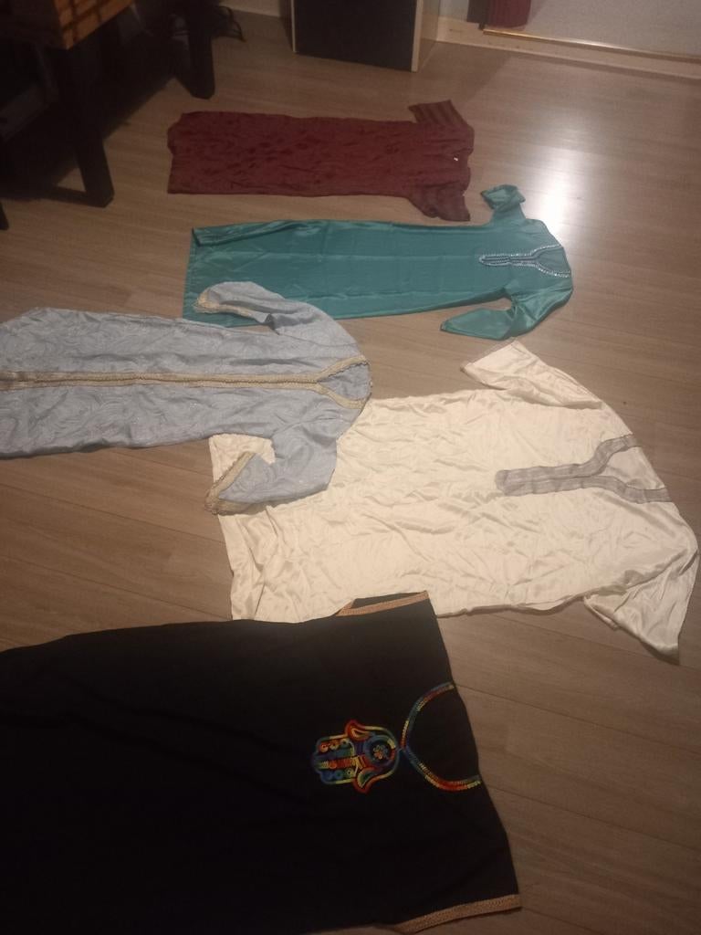Lot 5pieces, Enlèvement ou Envoi
