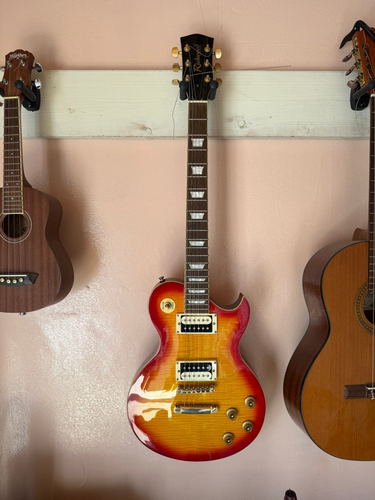 Guitare Richwood, Musique & Instruments, Instruments à corde | Guitares | Électriques, Enlèvement, Comme neuf, Solid body, Autres marques