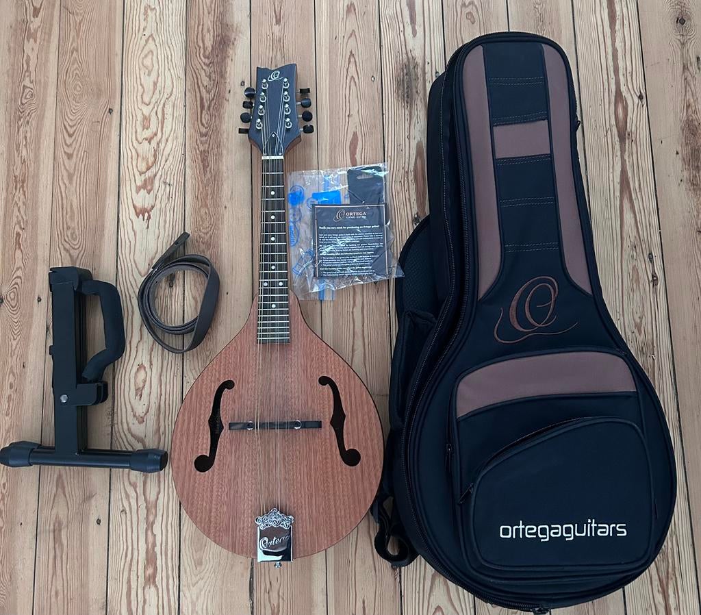 Mandoline Ortega, Enlèvement, Comme neuf