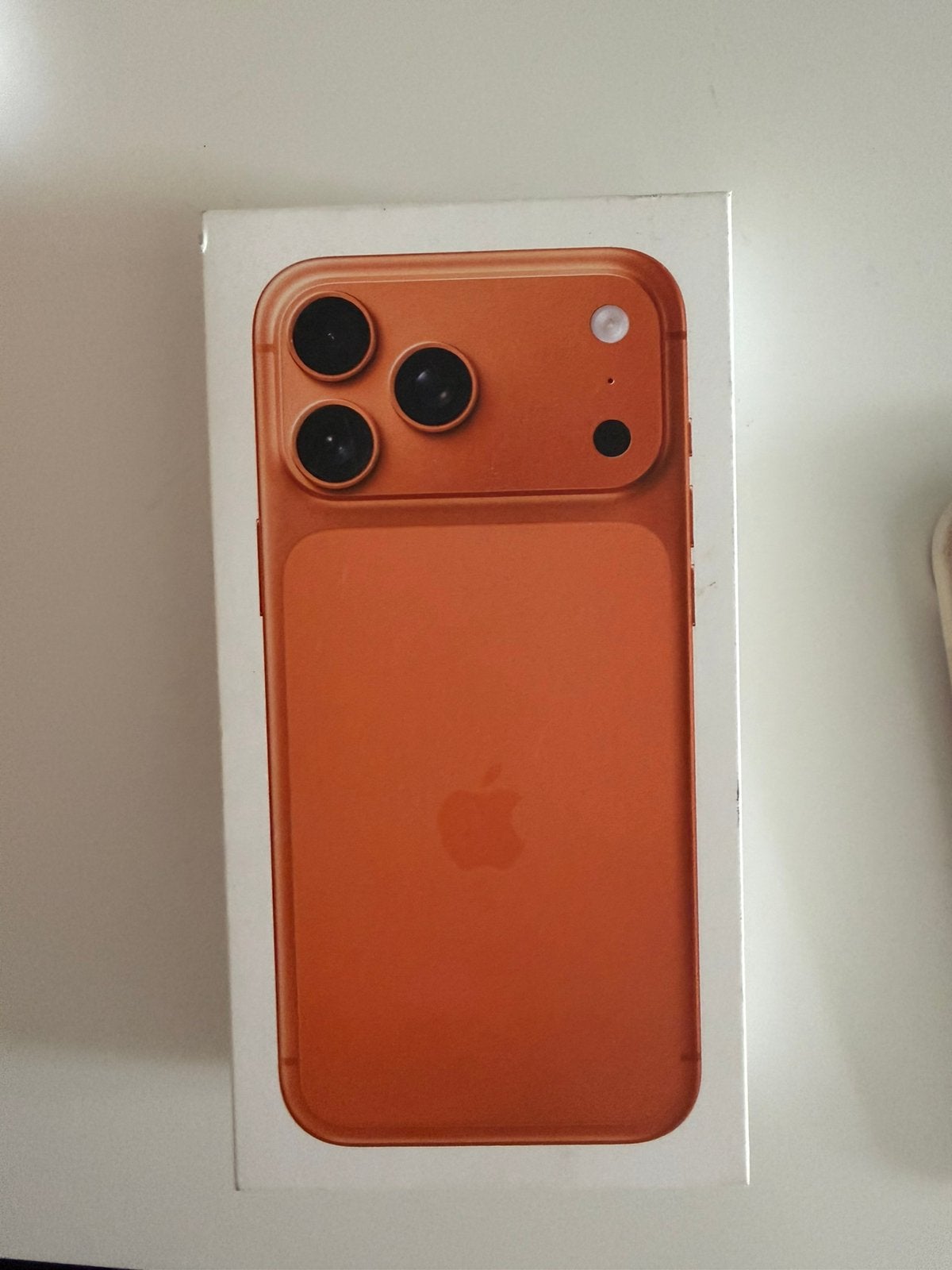Iphone 17 pro max, Telecommunicatie, Ophalen, Zo goed als nieuw
