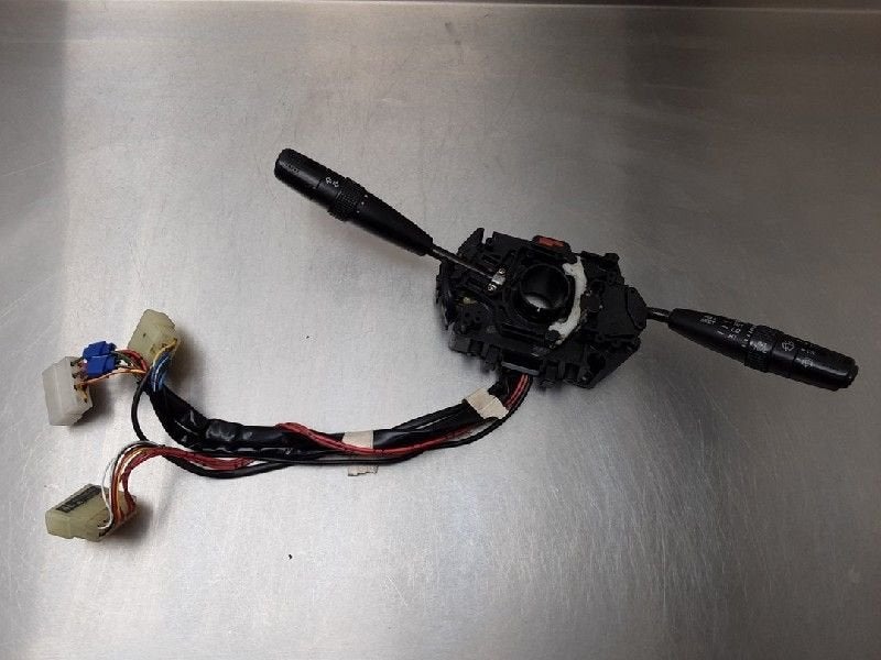 COMBINE COMMODO Subaru Legacy Wagon (BG) (01-1994/12-1999), Utilisé, Subaru