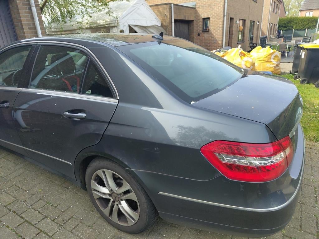Mercedes Benz E 200 Cdi Diesel, 301539 km, Autos, Particulier, Diesel, Achat