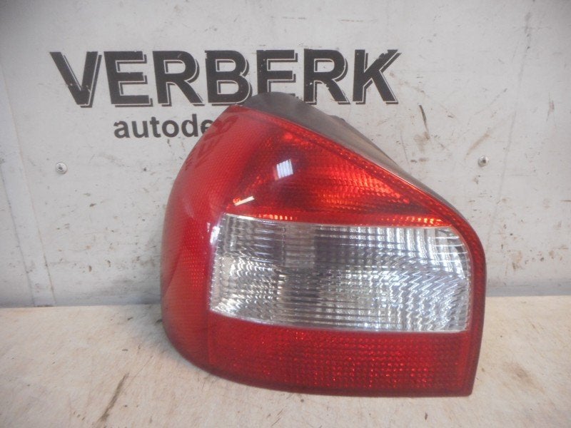 ACHTERLICHT LINKS Audi A3 (8L1) (01-1996/05-2003), Info@audi.de, Audi, Audi AG, Gebruikt