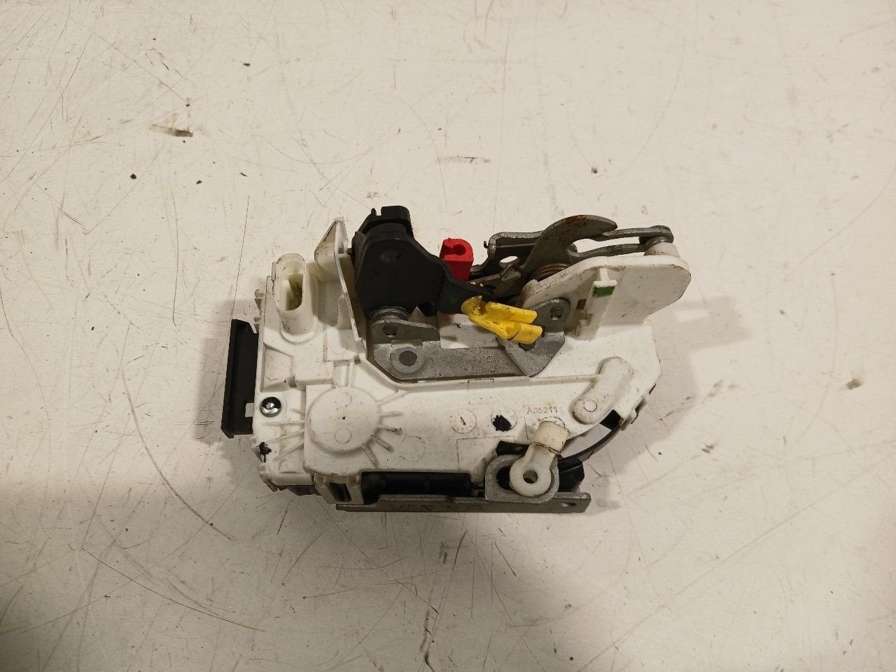 Slot mechaniek portier elektrisch centrale vergrendeling rec, Onderdelen@venauto.nl, Van der Ven Autorecycling B.V., Ettenseweg 76, 4706 PB Roosendaal, The Netherlands