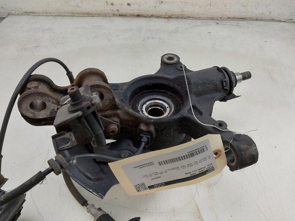 FUSEE LINKS VOOR Opel Vivaro (|1695173680|), Gebruikt, Opel