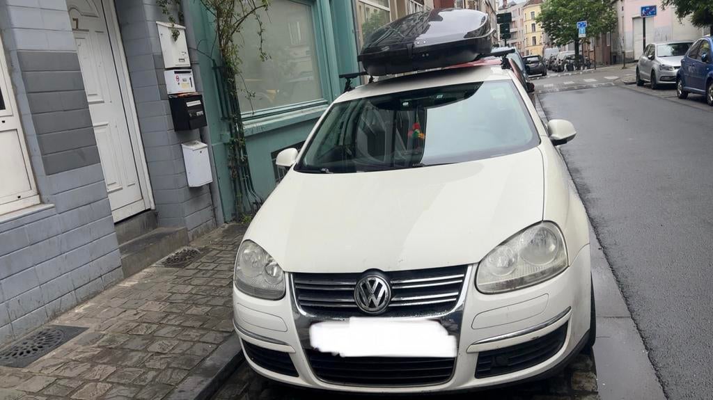 Volkswagen Jetta 1.6 essence, Auto's, Voorwielaandrijving, 75 kW, Stof, Wit