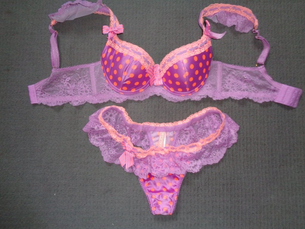 satijn setje SOLEIL SUCRE, Verzenden, Overige kleuren, Setje