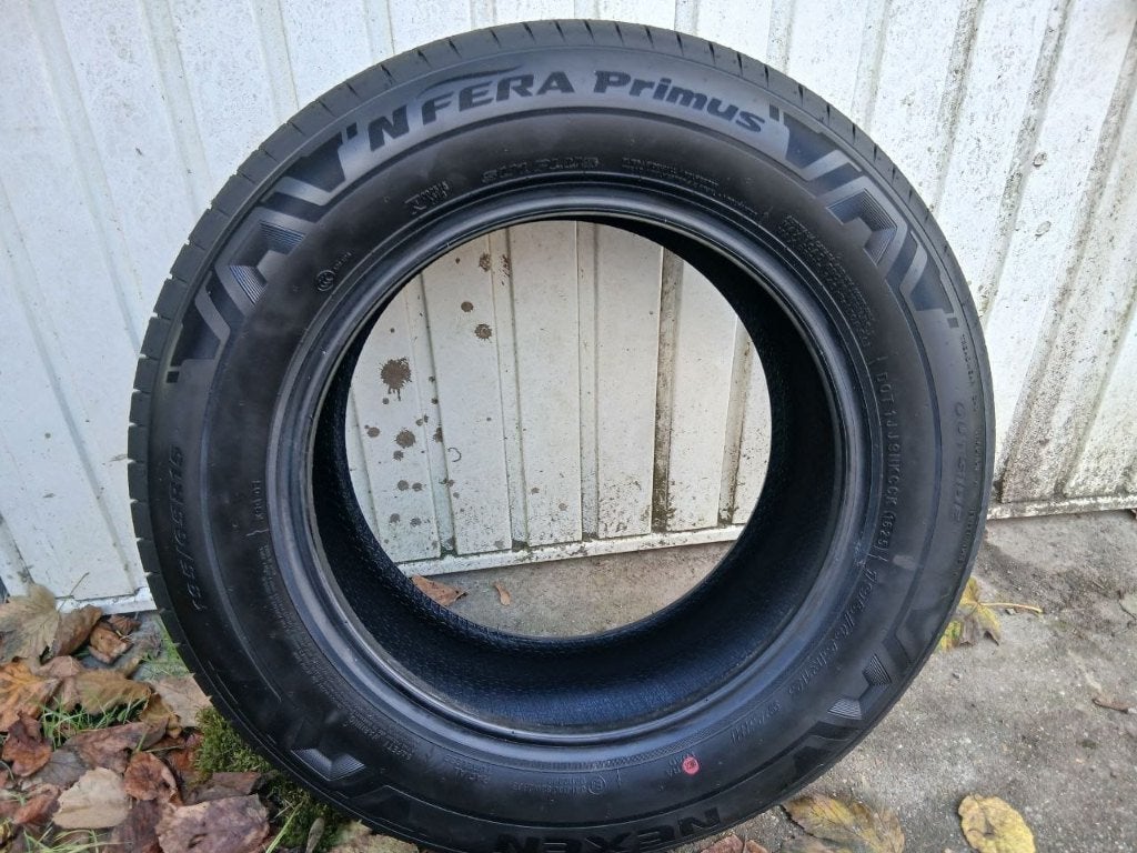 Pneus été Nexen 195/65R15, Autos : Pièces & Accessoires, Pneus & Jantes, Neuf, 15 pouces, Véhicule de tourisme, Pneus été