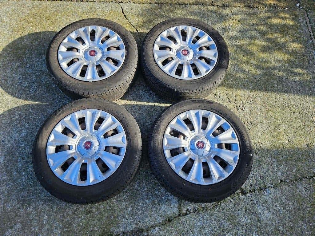 4 jantes fiat tipo Avec pneu 205 55 r16 été 5x98, Pneus et Jantes, 16 pouces, Pneus été, 205 mm