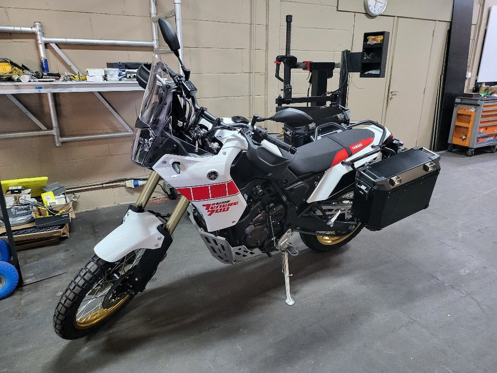 Yamaha Ténéré 700 Rally (3.000 km) + GPS + koffers, Motos, Motos | Yamaha, Particulier, Enduro, plus de 35 kW, 2 cylindres, Permis Moto A