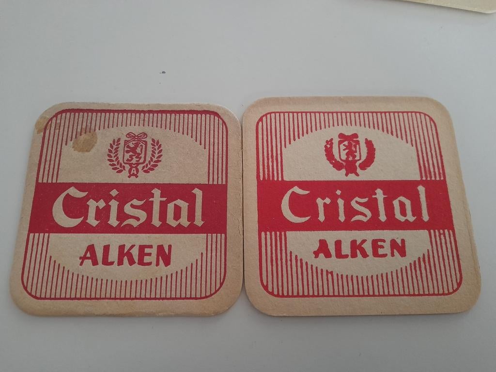 2 dessous de verre à bière Alken en cristal irréguliers, Enlèvement ou Envoi