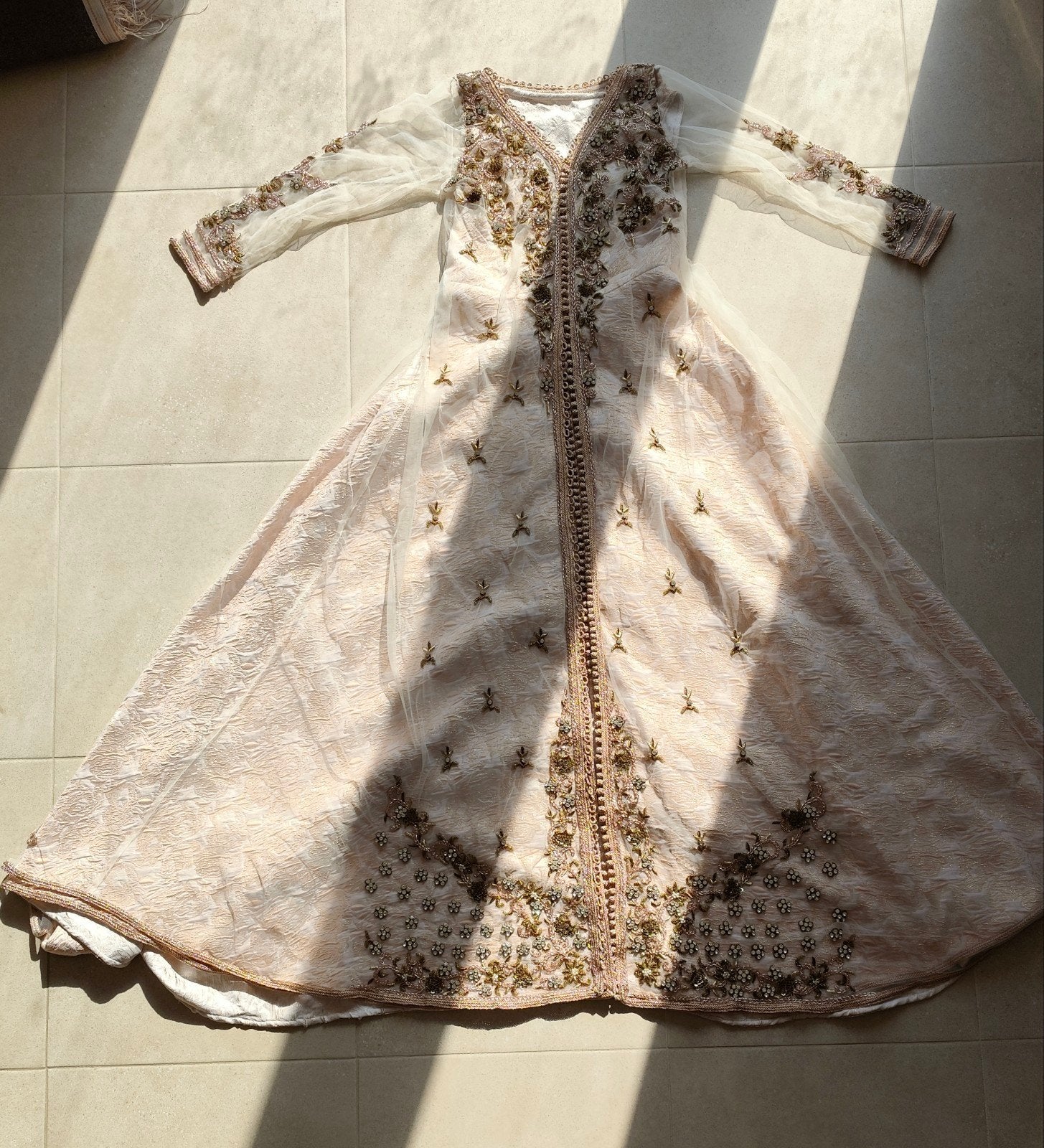 bruidsjurk oriëntaals nieuw, Kleding | Dames, Ophalen of Verzenden, Nieuw, Overige kleuren, Trouwjurk