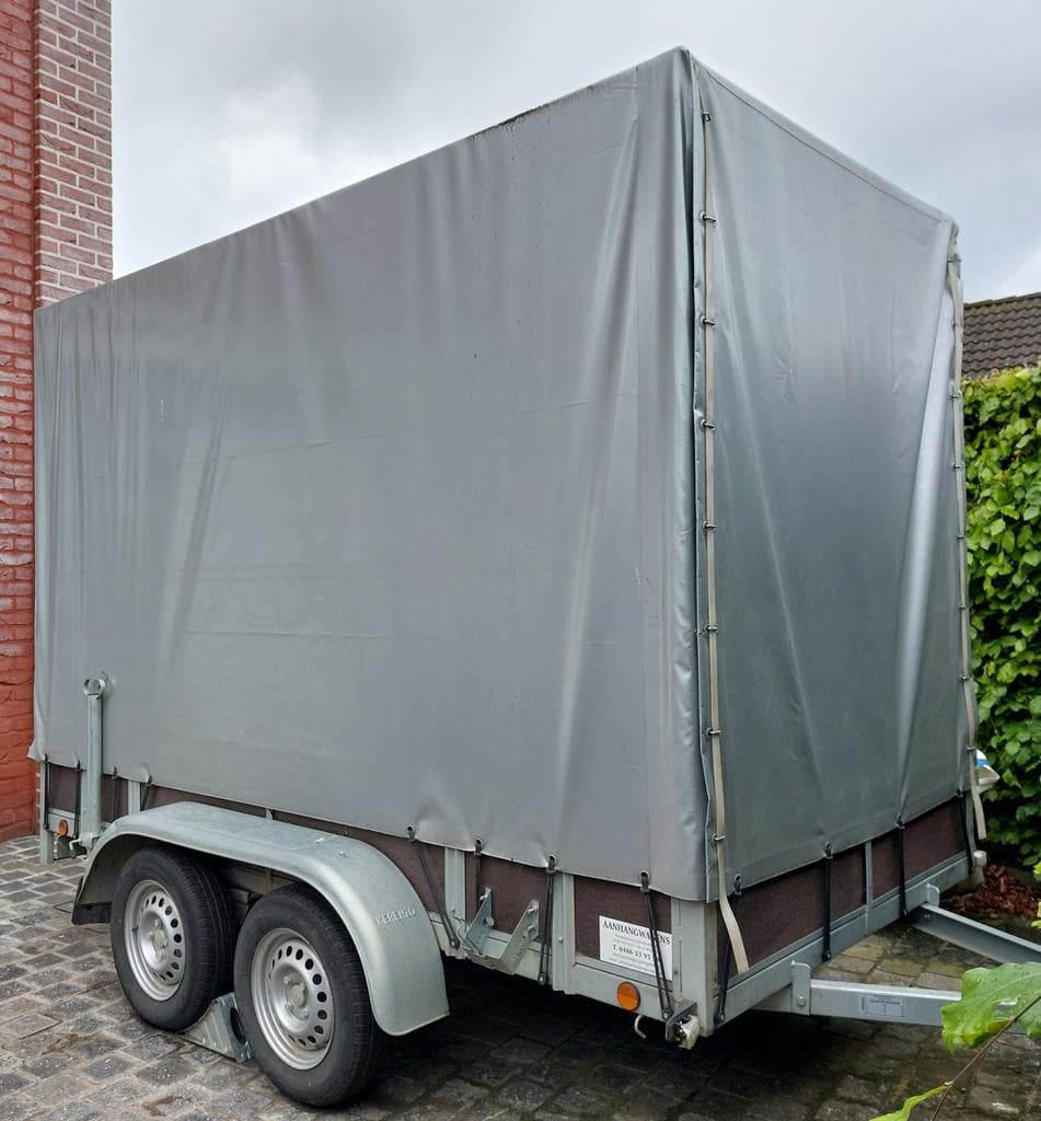 Remorque à double essieu de 750 kg avec auvent, espace de ch, Enlèvement
