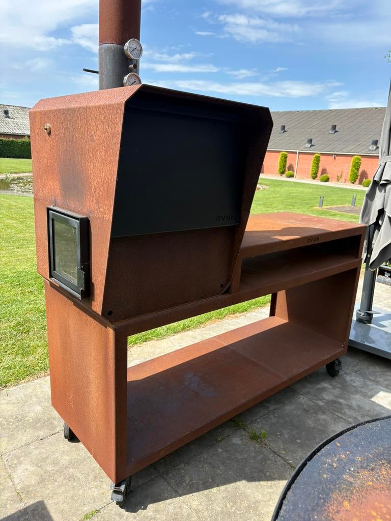 BBQ- pizza-smoker, alles in één,  OVUN, Ophalen, Zo goed als nieuw