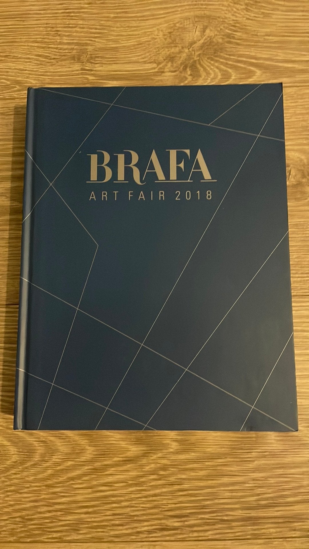 BRAFA ART FAIR 2018, Ophalen of Verzenden, Zo goed als nieuw