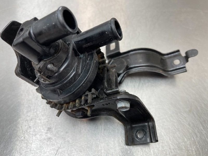 POMPE A EAU Honda Civic (FK1 / 2/3) (|79950TV1G821M1|), Utilisé, Honda
