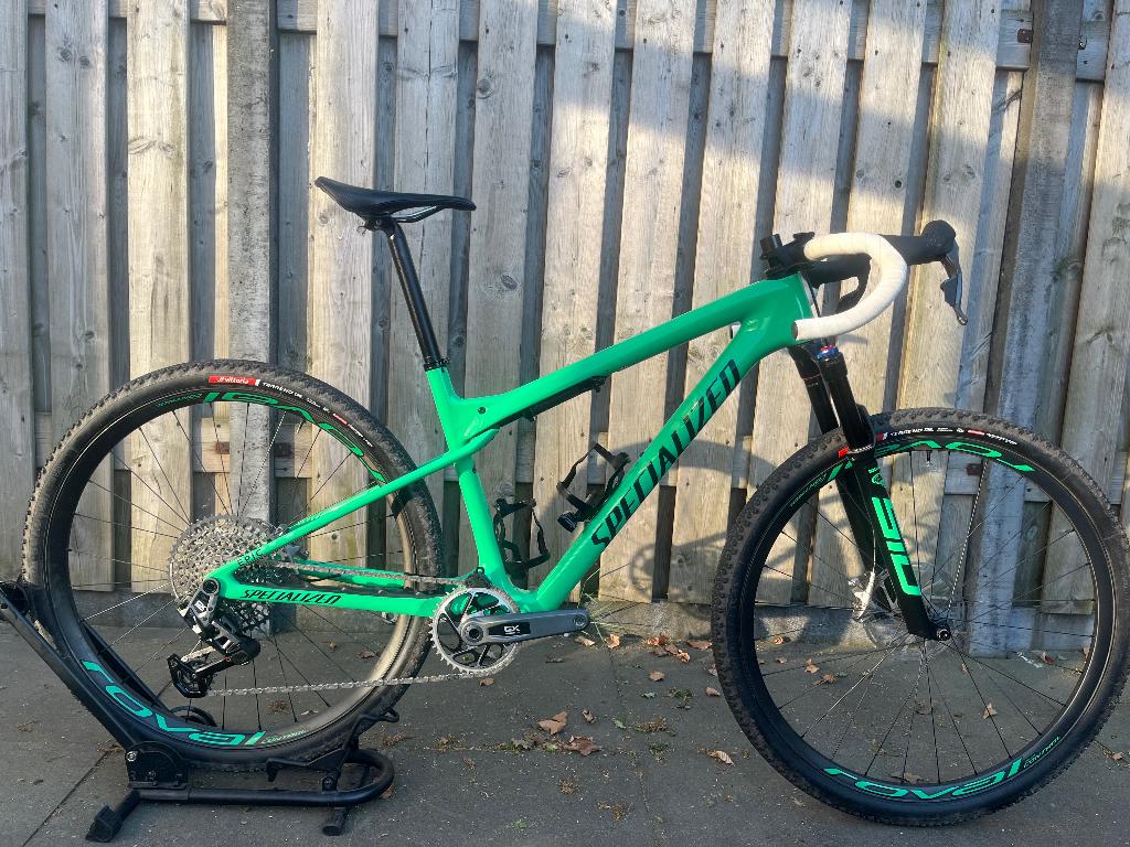 Specialized Epic world cup expert, Fietsen en Brommers, Fietsen | Mountainbikes en ATB, 57 cm of meer, Fully, Zo goed als nieuw