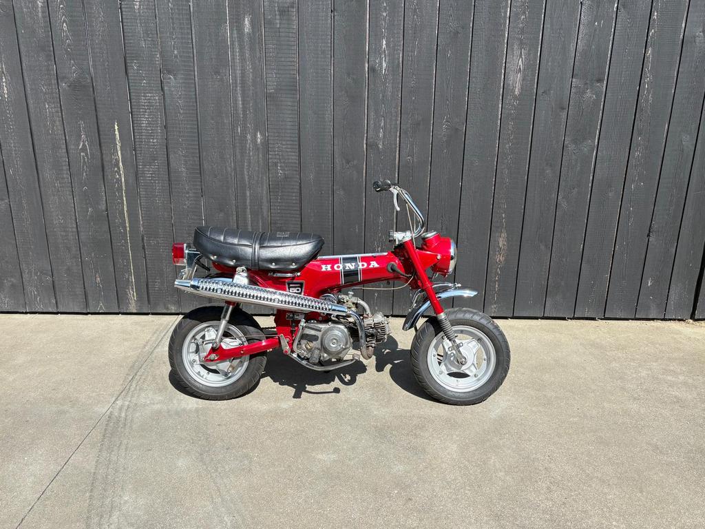 Honda Dax 50 – originele staat / jaren ‘70, Fietsen en Brommers, Brommers | Honda, Zo goed als nieuw, Ophalen