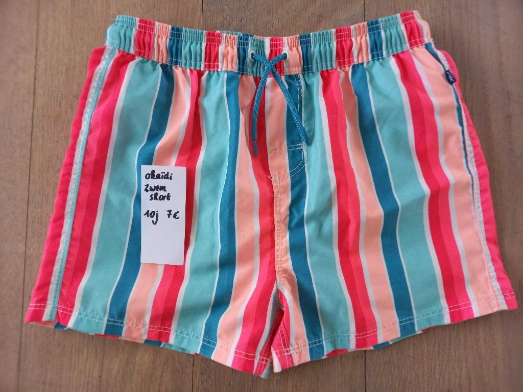 Zwemkledij shorts + tshirts jongen 5 tem 10 jaar 10 stuks, Garçon, Enlèvement ou Envoi, Maillot de bain, Comme neuf