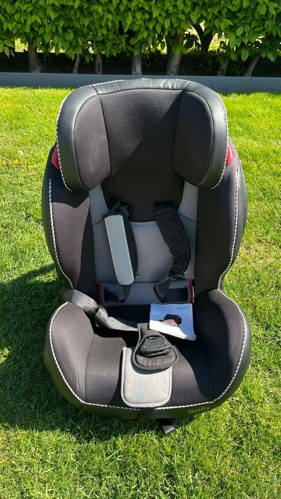 Autostoel MaxiCosy 1-2-3 (2 x beschikbaar), Ophalen, Zo goed als nieuw, Maxi-Cosi, Isofix
