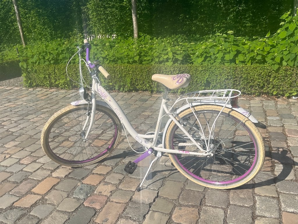 meisjesfiets MBM Fleur 26 inch, Gebruikt, Velgrem, Versnellingen, Ophalen