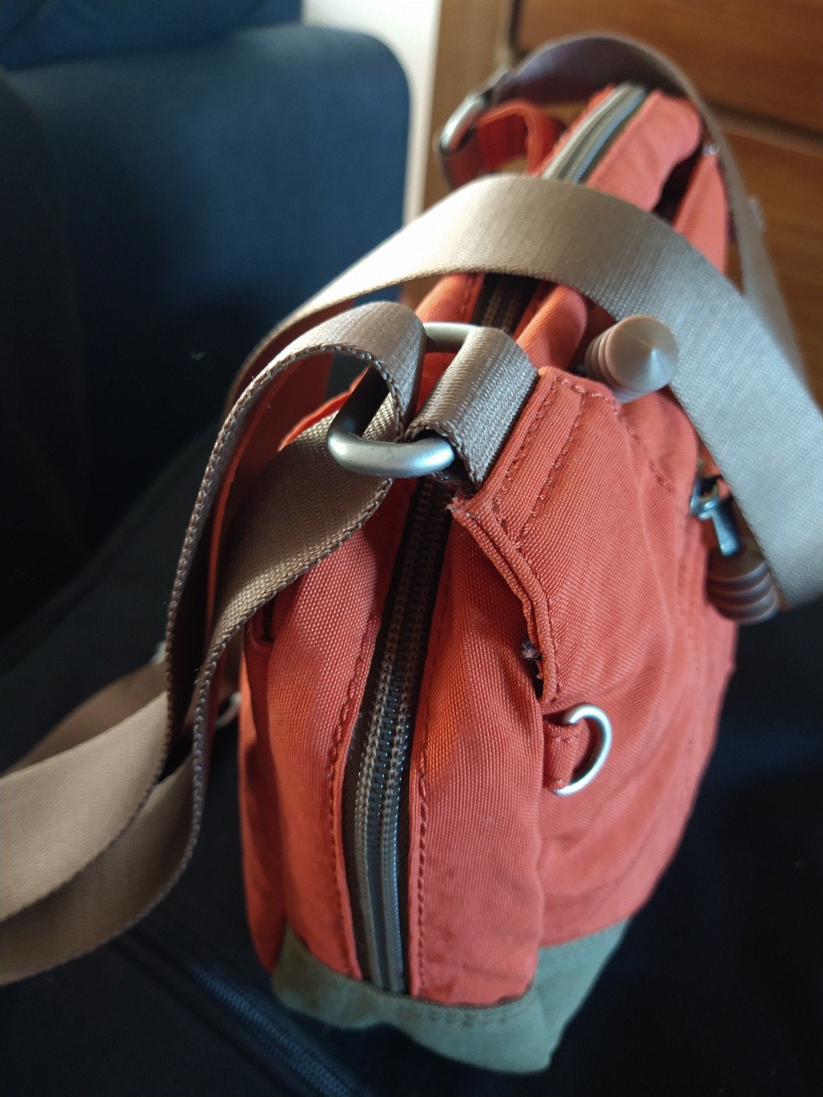 Hedgren schoudertas/ crossbag NIEUW, Bijoux, Sacs & Beauté, Sacs | Sacs à bandoulière, Enlèvement, Neuf