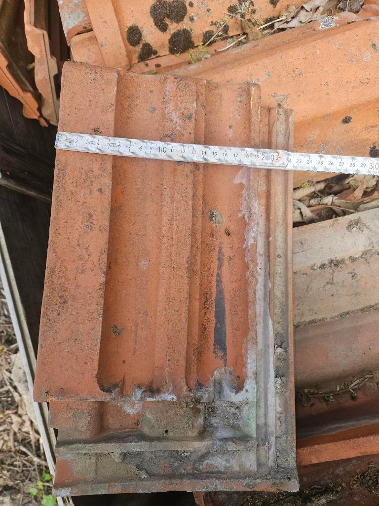 oude pakpannen +/- 3000 st, Doe-het-zelf en Bouw, Dakpannen en Dakbedekking, Gebruikt, Dakpannen, Rood, Ophalen