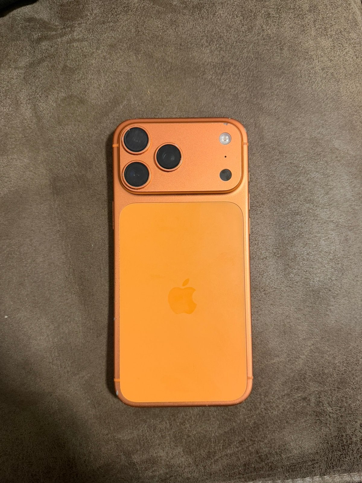 Iphone 17 pro max 256gb, Télécoms, Enlèvement ou Envoi, Comme neuf, 94 %, 256 GB