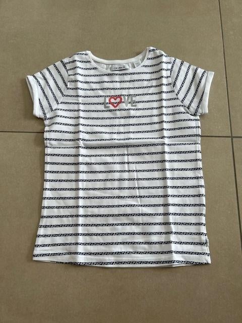 T-shirt Okaidi maat 128 nieuw, Enfants & Bébés, Vêtements enfant | Taille 128, Neuf, Enlèvement ou Envoi, Fille, Okaidi
