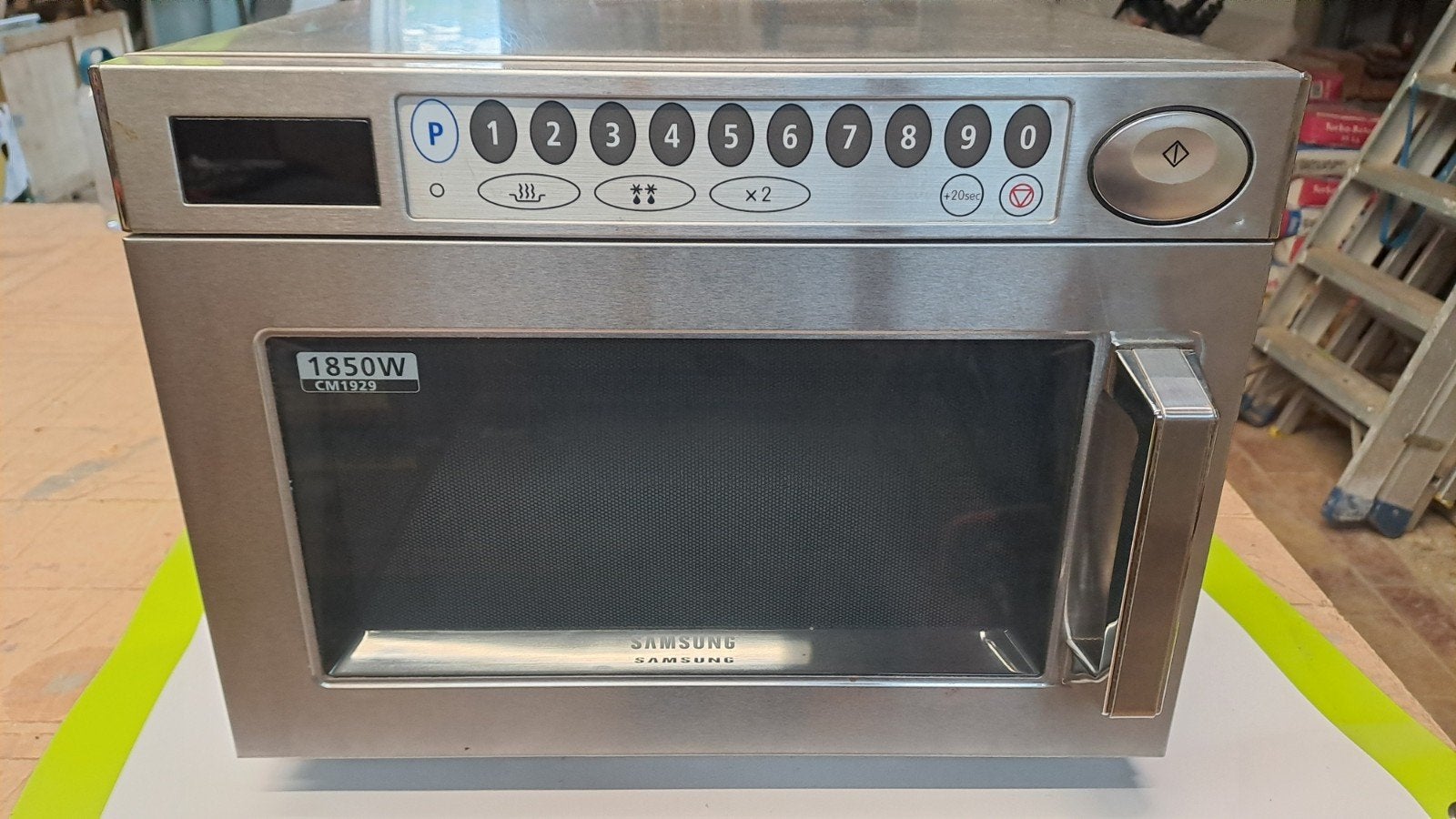 Professionele microgolfoven Samsung CM1929. Nooit gebruikt., Elektronische apparatuur, Microgolfovens, Microgolfoven, Ophalen of Verzenden