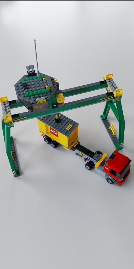 Lego trein 7939 portaalkraan + containervrachtwagen, Kinderen en Baby's, Speelgoed | Duplo en Lego, Lego, Ophalen of Verzenden