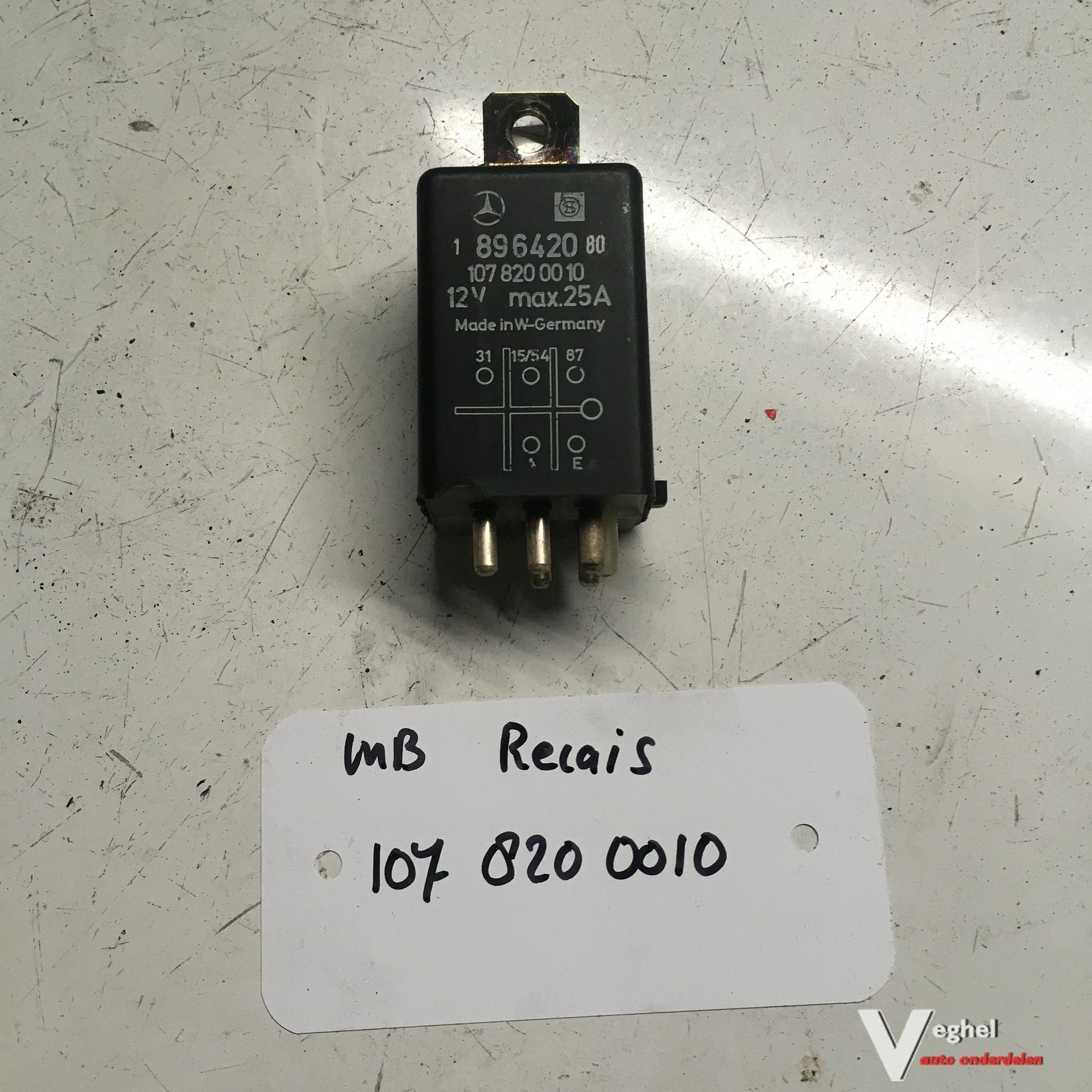 Mercedes Achterruitverwarming Relais 107 820 0010, Gebruikt, -, -, Ophalen of Verzenden