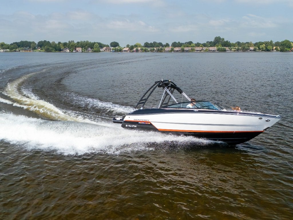 Monterey 238ss met 270pk Volvo Penta inboard (2014), Watersport en Boten, Speedboten, Overige merken, 270 pk, Gebruikt, 64 cm