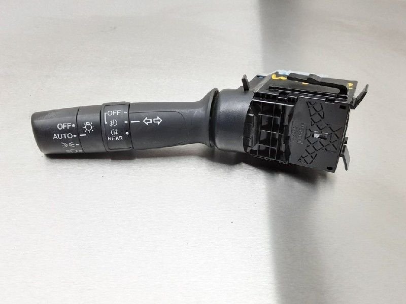 INTERRUPTEUR D'ECLAIRAGE Civic (FK6 / 7/8/9) (|M48674|), Autos : Pièces & Accessoires, Utilisé, Honda