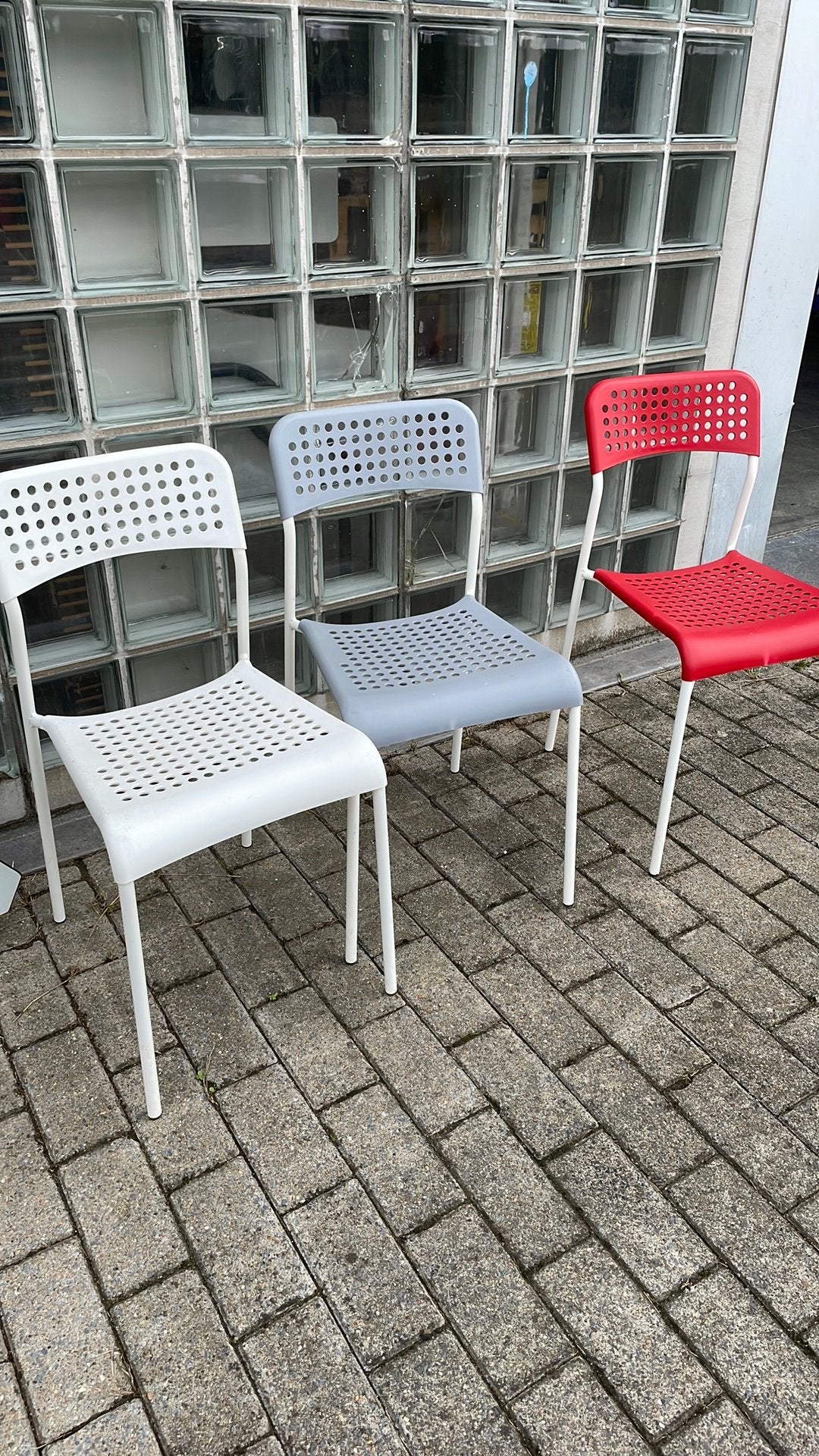 3 tuinstoelen, Enlèvement, Utilisé