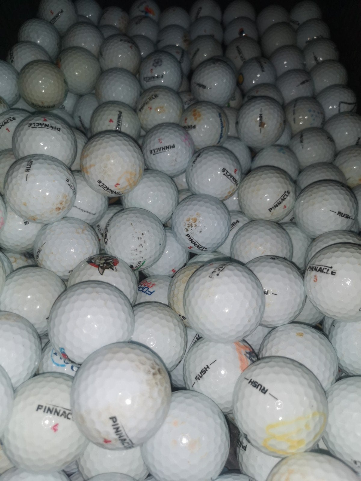 Pinnacle rush golfballen 100 stuks, Sports & Fitness, Golf, Enlèvement ou Envoi