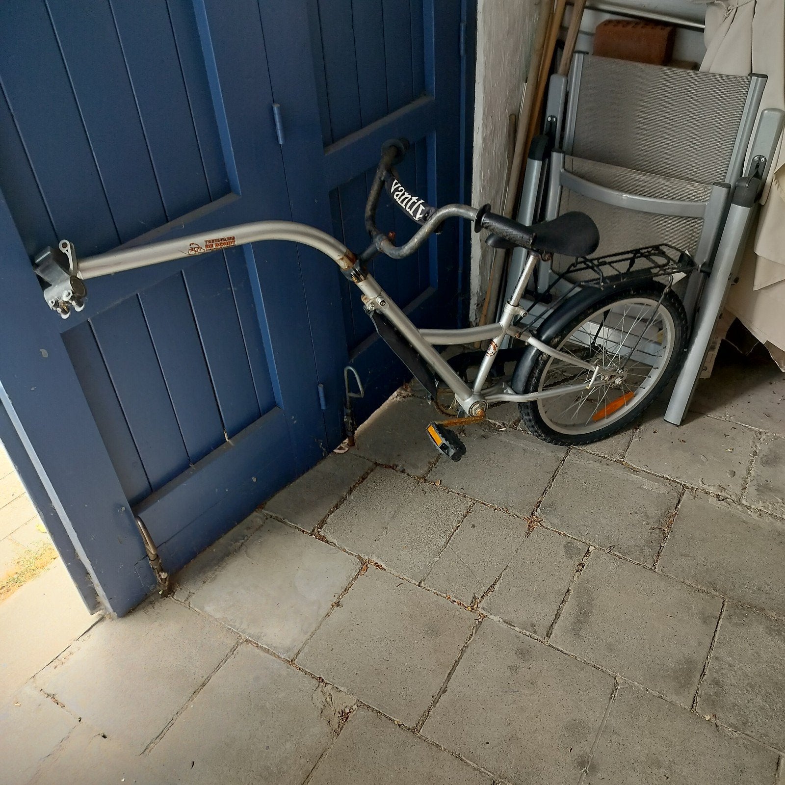 Vantly medefietser, Fietsen en Brommers, Ophalen