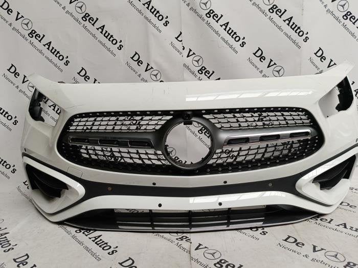 Pare-chocs avant d'un Mercedes GLA (9149), Autos : Pièces & Accessoires, Carrosserie & Tôlerie, Pare-chocs, Mercedes-Benz, Utilisé
