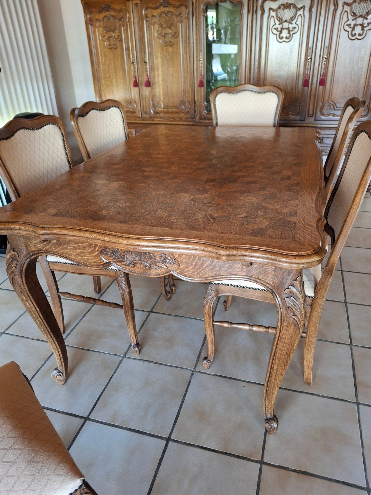 Antieke eetkamertafel met 6 stoelen, Ophalen, Franse stijl, 4 tot 6 stoelen