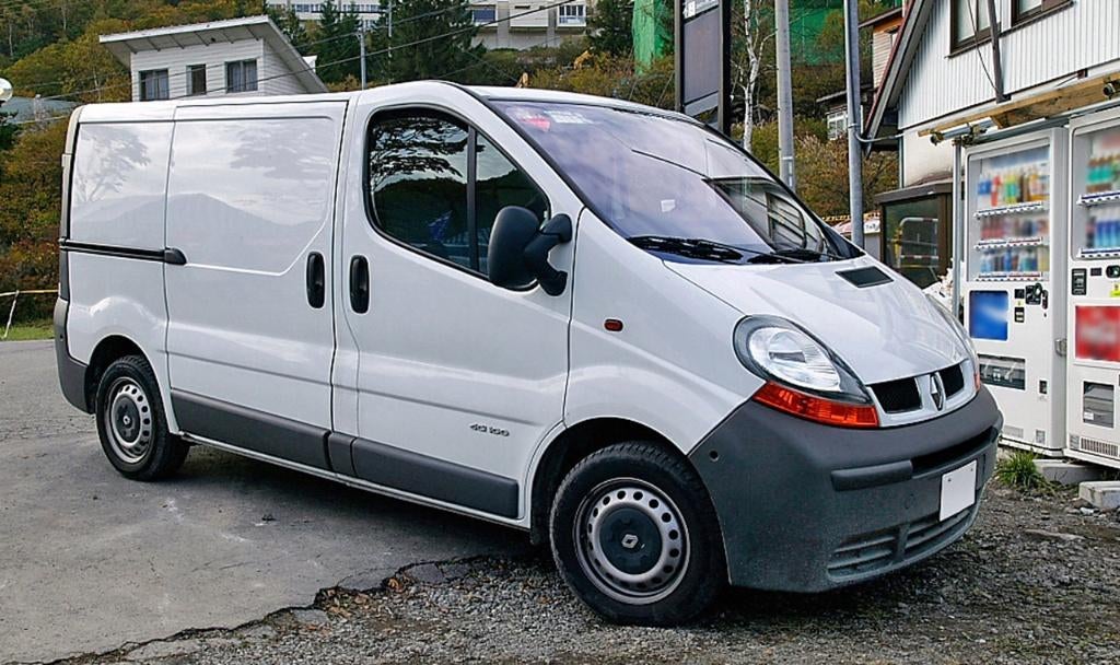 Renault trafic II 2006 diesel, Voorwielaandrijving, Stof, Wit, Particulier