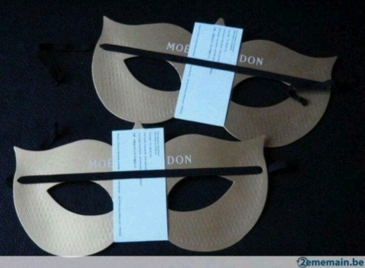 MASKER VAN HET MERK MOET EN CHANDON Champagne... 2 beschikba, Verzamelen, Ophalen of Verzenden
