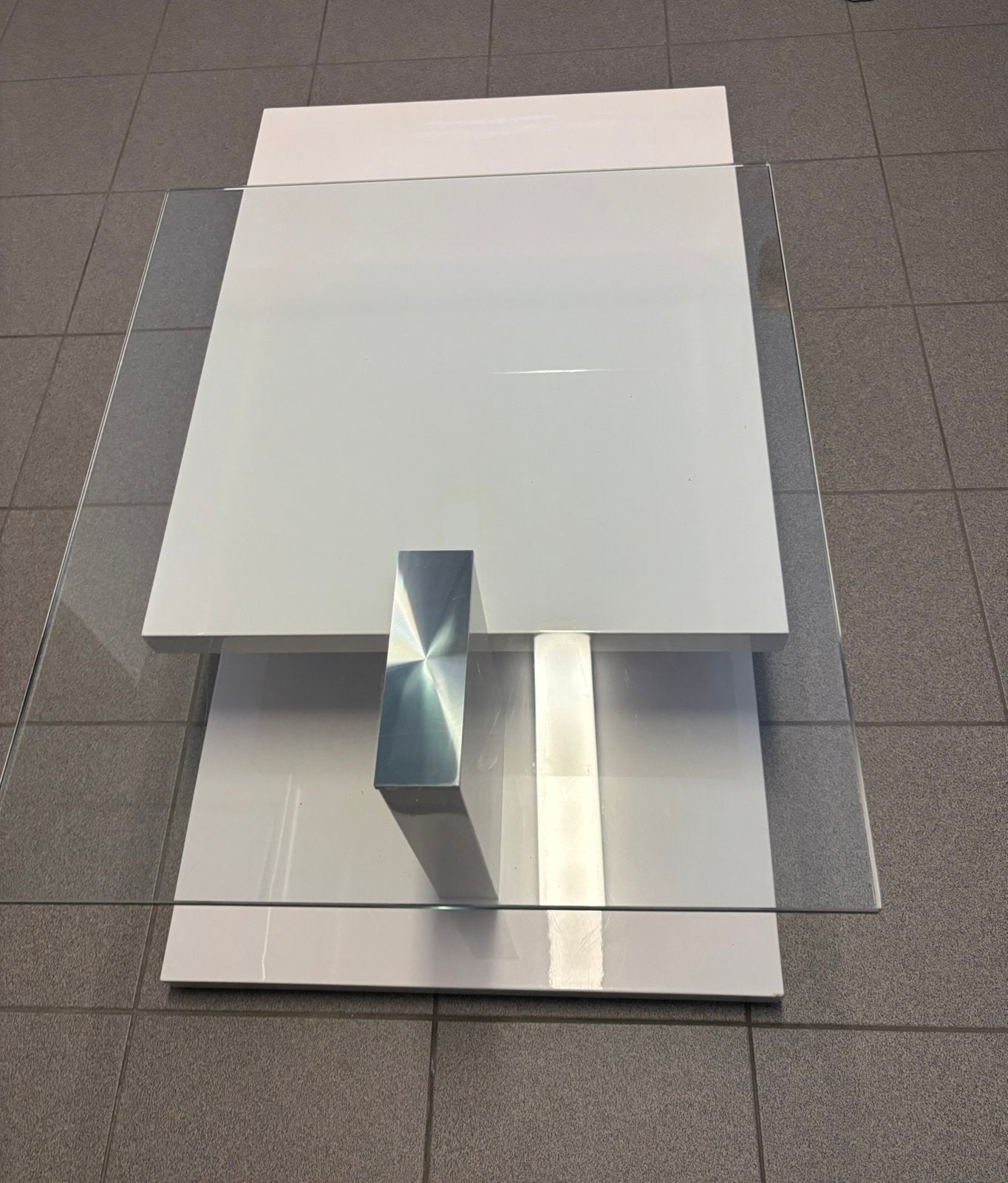 Salontafel wit gelakt met glas, Ophalen, Zo goed als nieuw